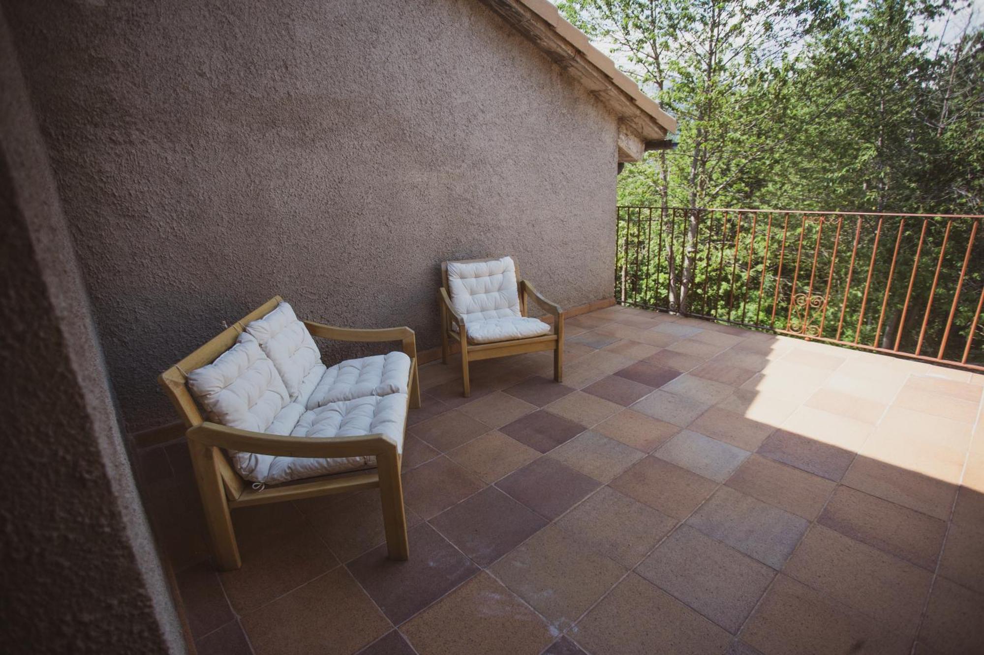 L'Indret Del Pedraforca Adults Only Hotel Saldes Bagian luar foto