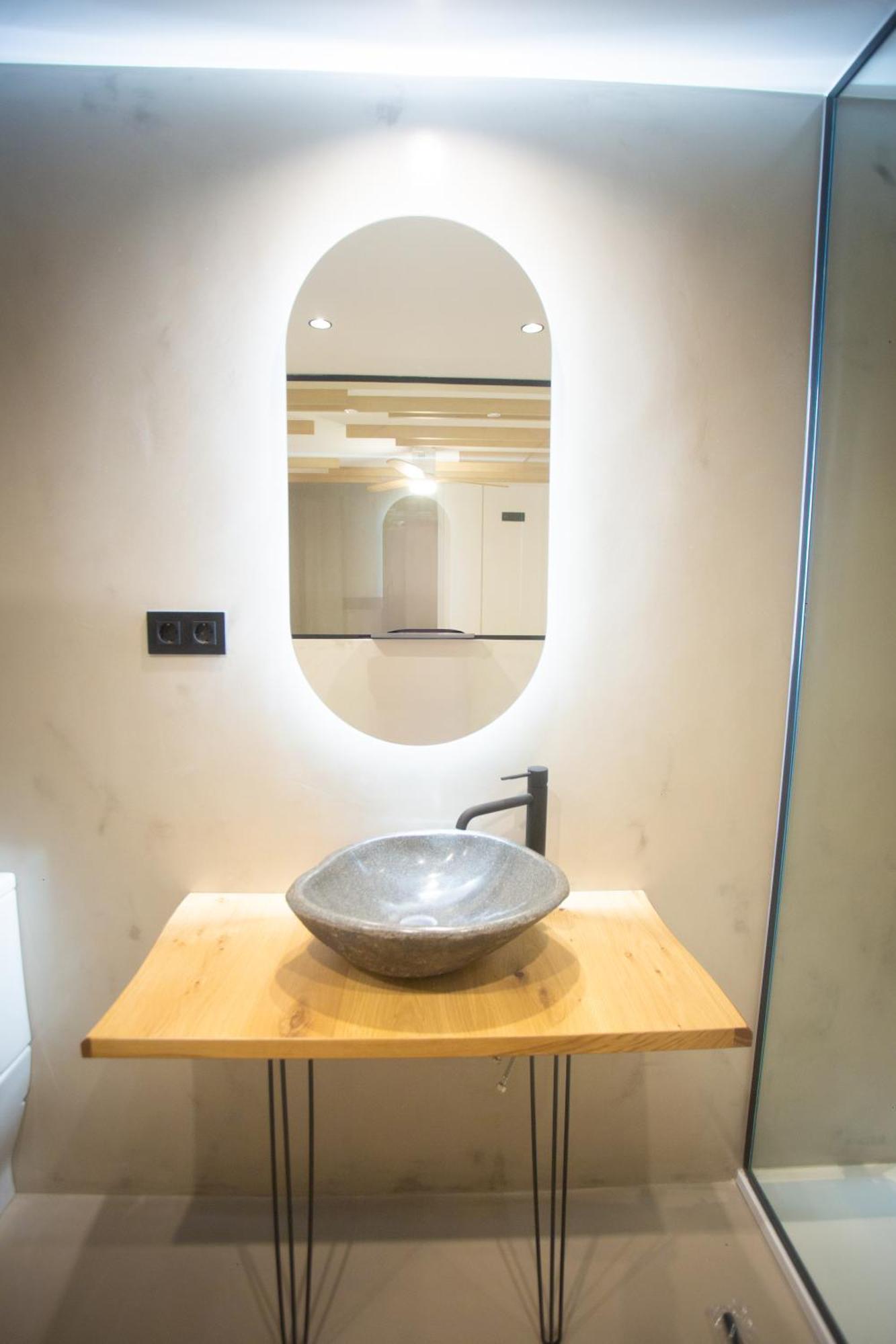 L'Indret Del Pedraforca Adults Only Hotel Saldes Bagian luar foto