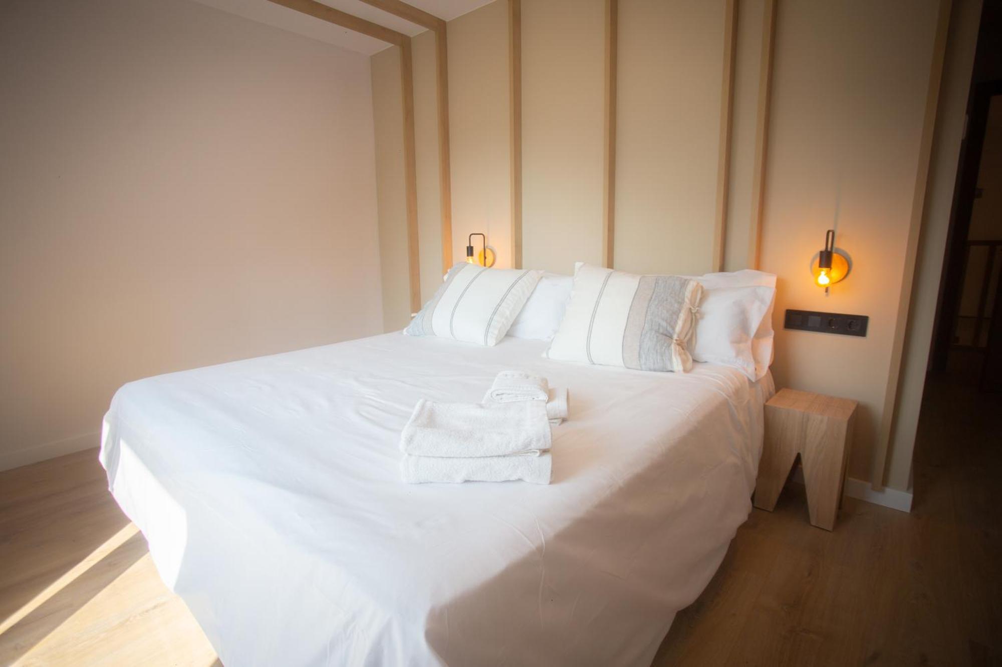L'Indret Del Pedraforca Adults Only Hotel Saldes Bagian luar foto