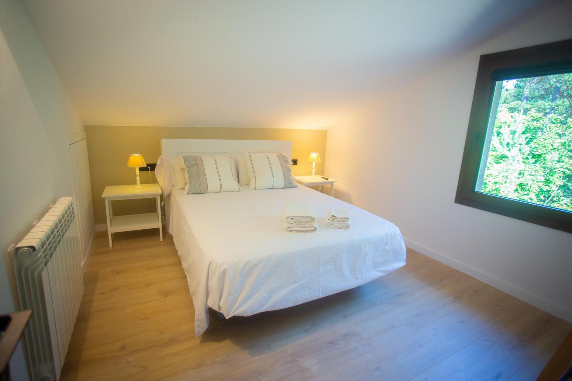 L'Indret Del Pedraforca Adults Only Hotel Saldes Bagian luar foto