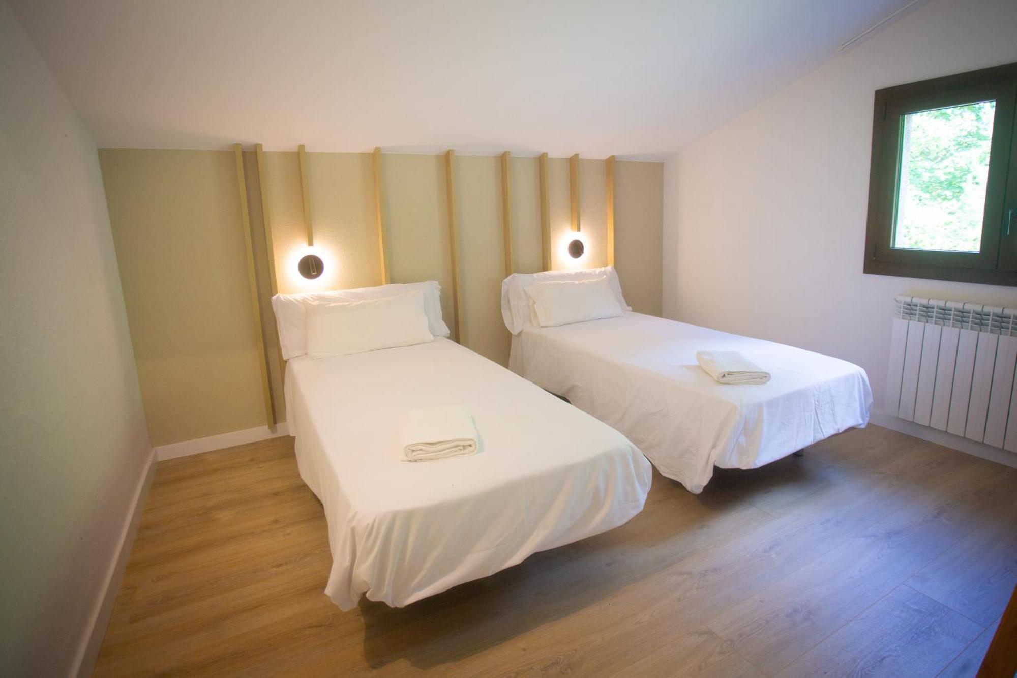 L'Indret Del Pedraforca Adults Only Hotel Saldes Bagian luar foto