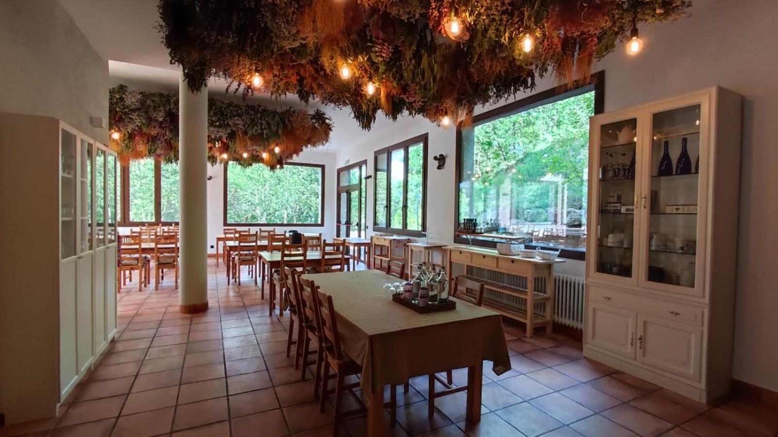 L'Indret Del Pedraforca Adults Only Hotel Saldes Bagian luar foto