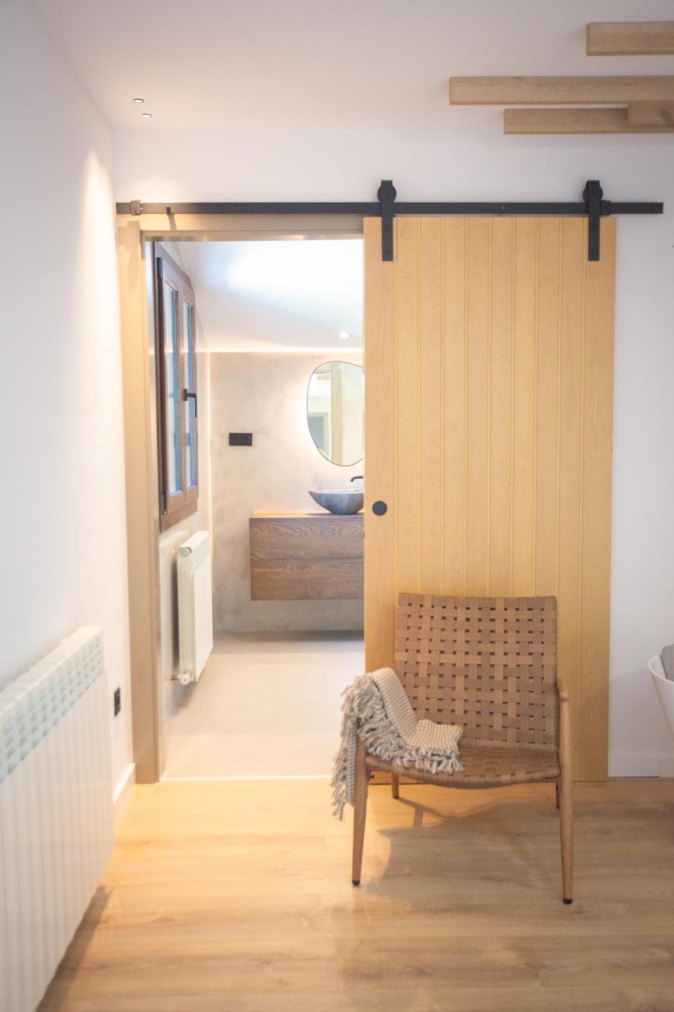 L'Indret Del Pedraforca Adults Only Hotel Saldes Bagian luar foto