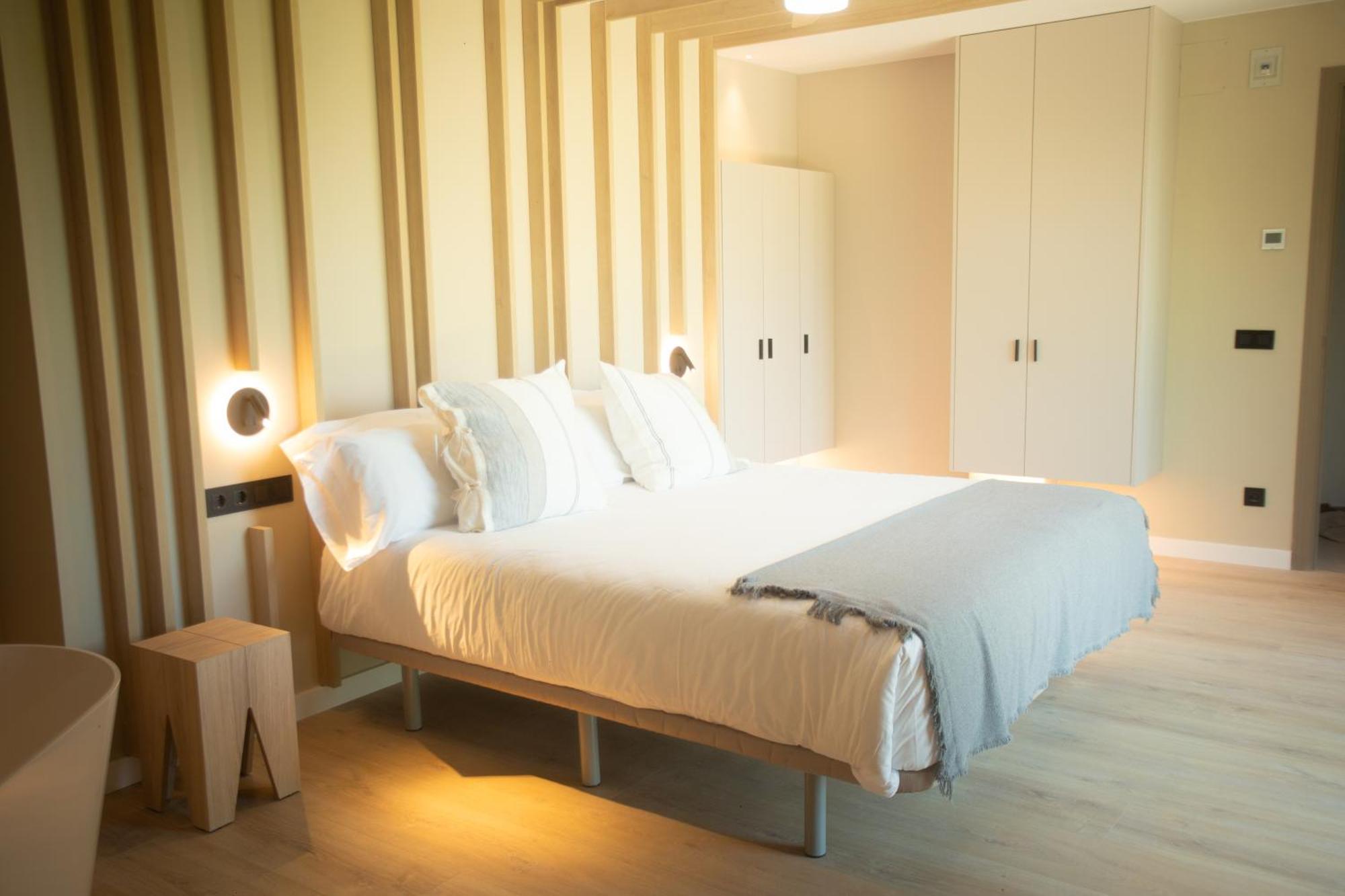 L'Indret Del Pedraforca Adults Only Hotel Saldes Bagian luar foto